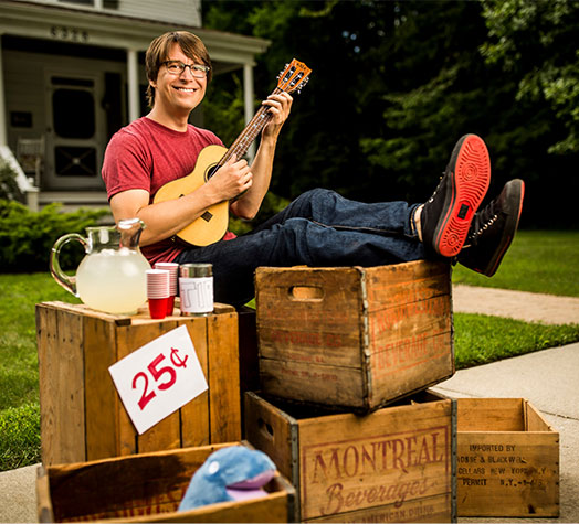 Justin Roberts will perform at the Missouri Theatre on June 1