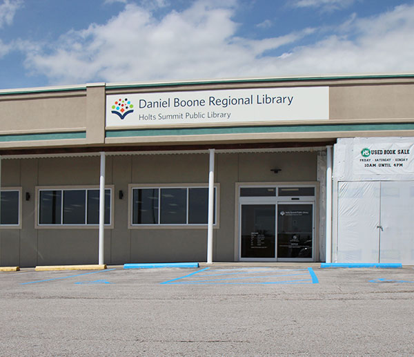 Holts Summit Public Library exterior