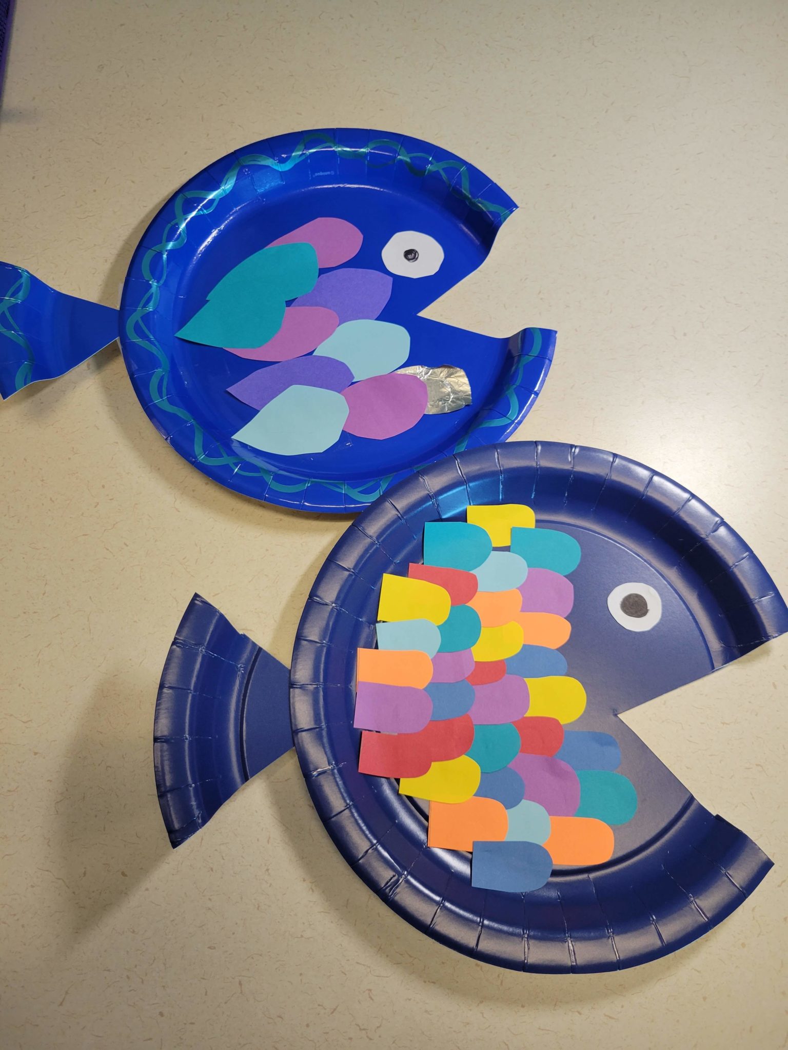 Finished paper plate fish craft