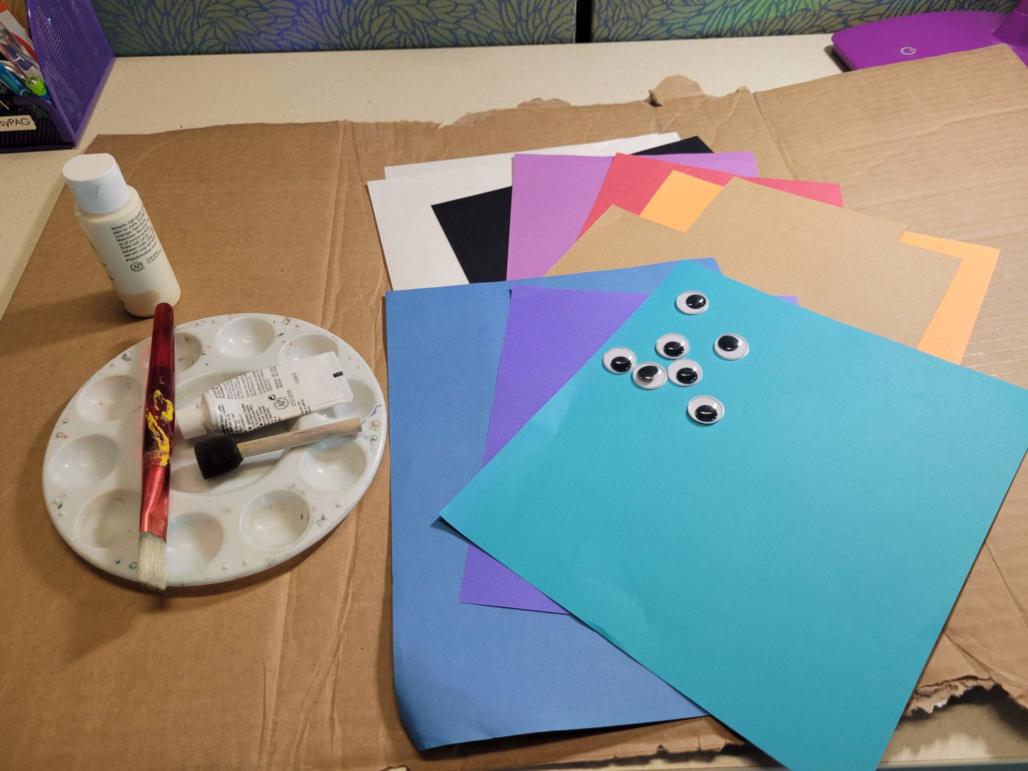 Paint Along: Mini Snowman - Daniel Boone Regional Library