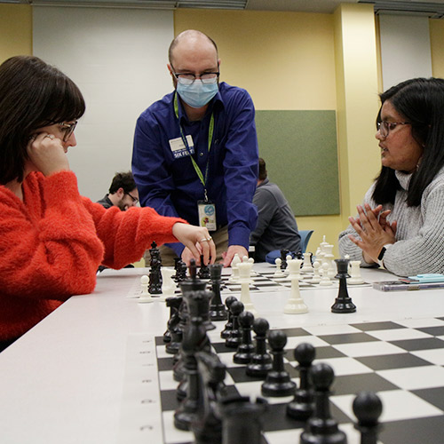 Chess: Play & Learn